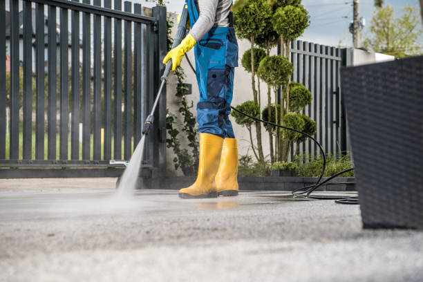 Why Choose Our Certified Pressure Washing Experts for Your Project Needs in Painesville, OH?