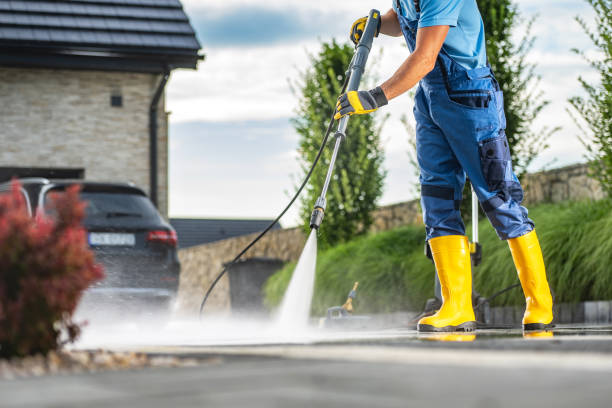 Professional Pressure Washing in Painesville, OH